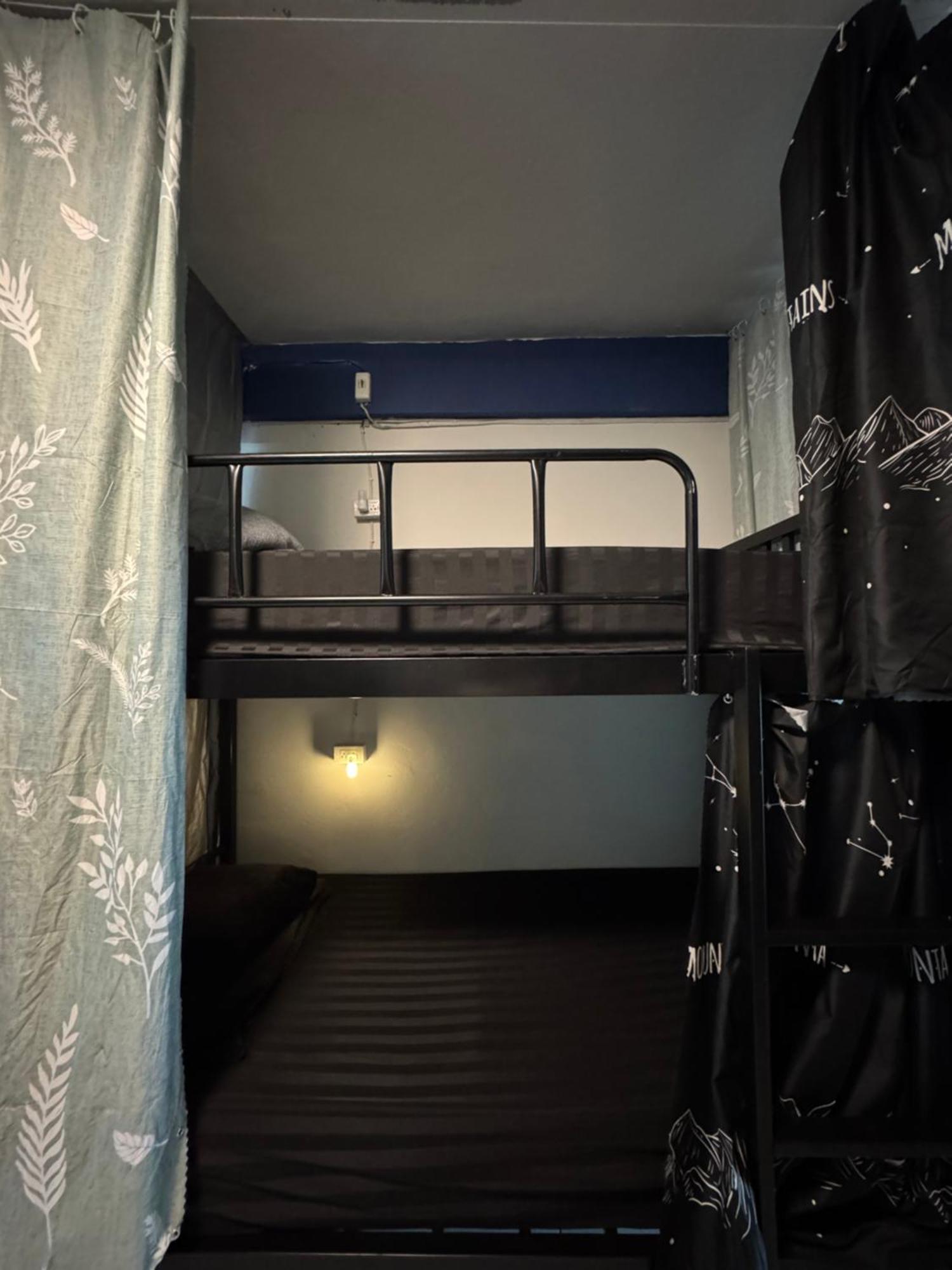 Mahar Hostel Chiangmai Chiang Mai Esterno foto