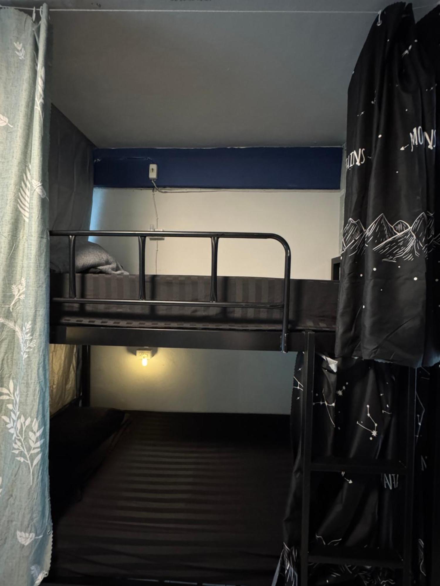Mahar Hostel Chiangmai Chiang Mai Esterno foto