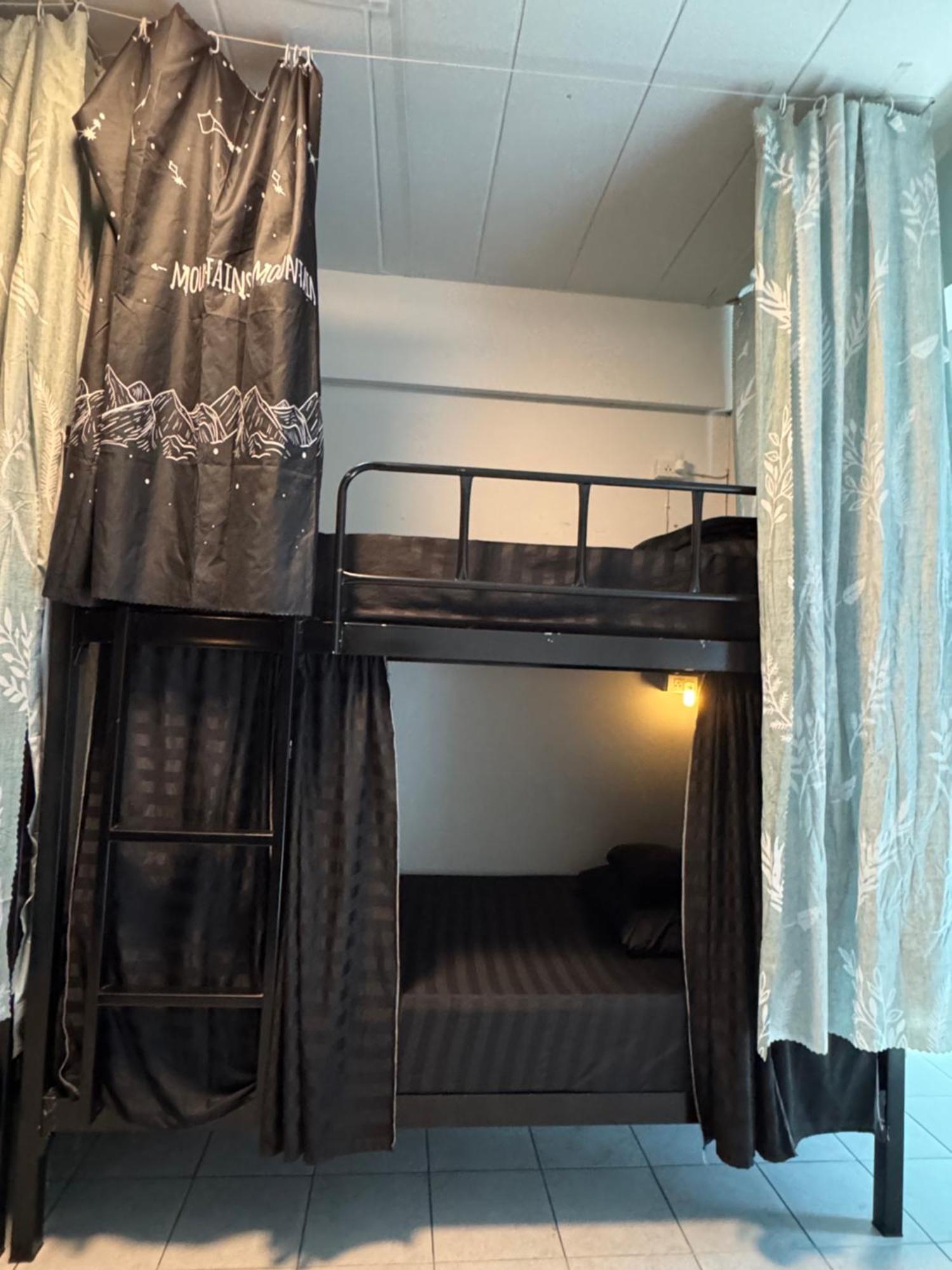 Mahar Hostel Chiangmai Chiang Mai Esterno foto